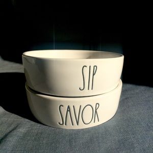 NWOT Rae Dunn Sip Savor Pet Bowls